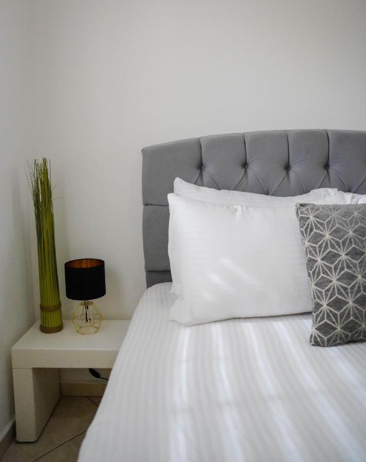 Two Bed Room Apartment 5 Min Walk To The Beach Eilat Luaran gambar